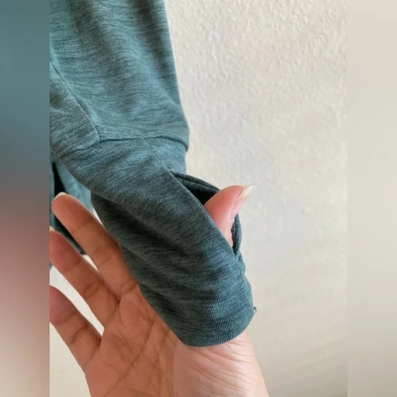 Women’s Soft Funnel Neck Pullover in Kelp Heather - Picture 7 of 12